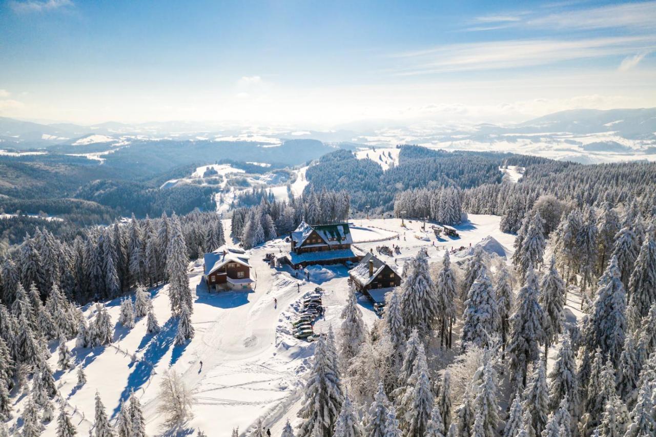 Horsky Hotel Paprsek Staré Mesto Exterior foto